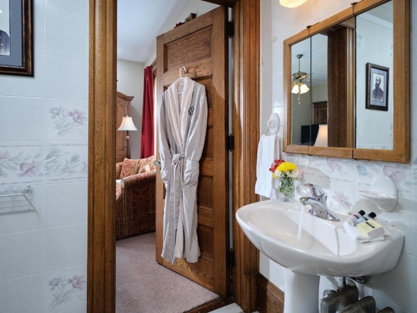 Keystone Inn Bed and Breakfast image 29